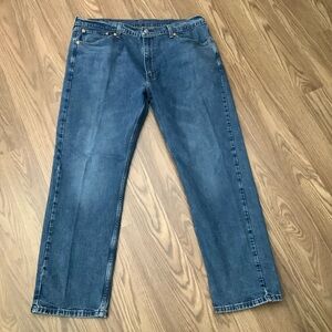 Levis 505 Mens Jeans Size 40x30 Straight Leg Regular Fit Medium Wash Blue Denim